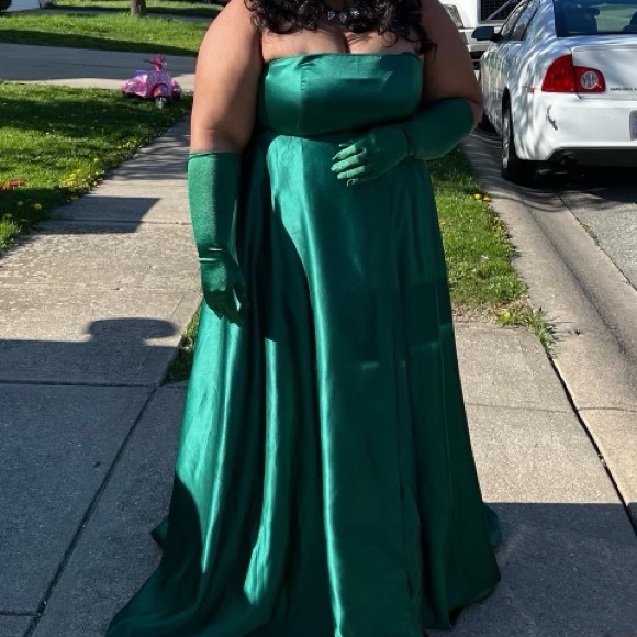 fanciest Dresses Emerald Green Ball Gown Poshmark